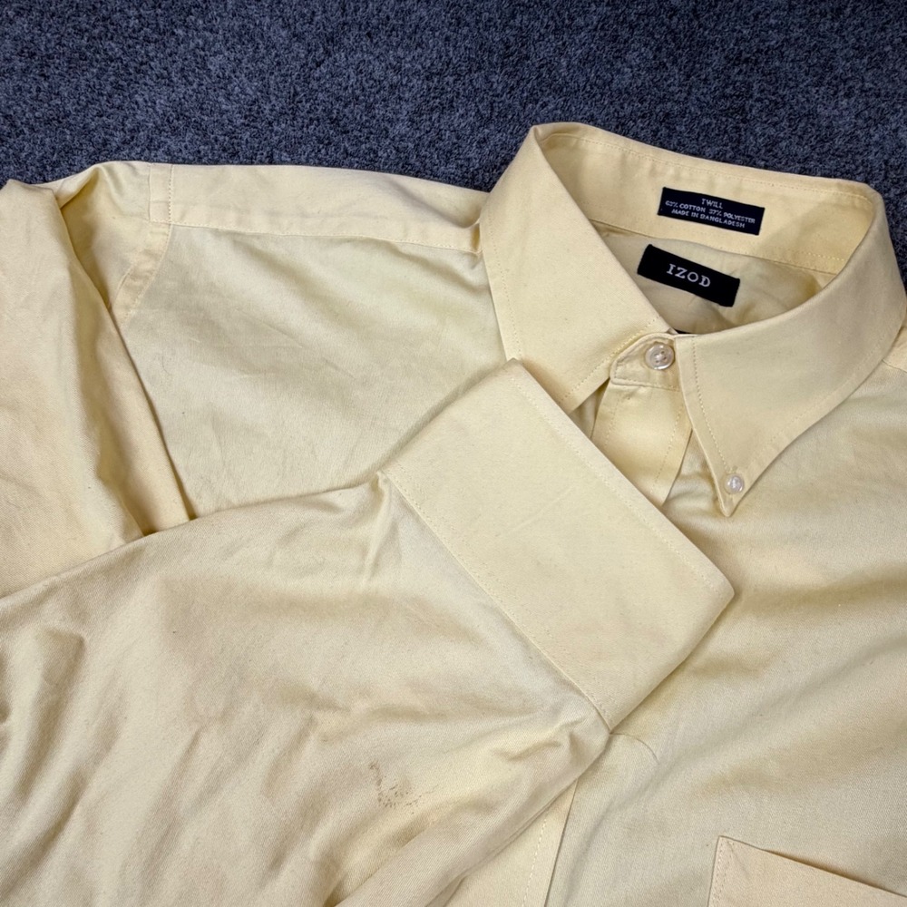 IZOD Mens XL 17.5 34/35 Yellow Twill Button Down Shirt Regular Fit Wrinkle Free